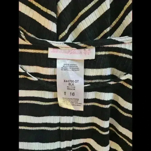 Bonnie Jean Black and White Striped Dress with Puff Sleeves - Picture 3 of 5